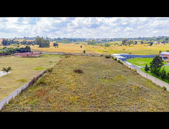 10,000M² VACANT LAND FOR SALE IN KNOPJESLAAGTE AH